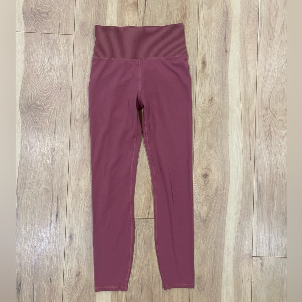 Vuori Women’s Ribbed Studio Legging